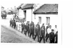100-let-pruvod_11-27