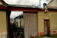 11.11.2005-pozar-Vr.-Lhota_5-6-scaled