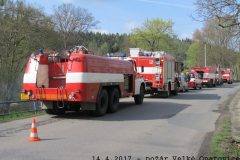 2017_04_14_pozar_V_Opatovice-09