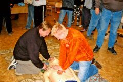 19.3.2005-skoleni-prvni-pomoci_3-6-scaled