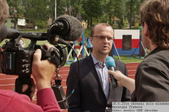 18 Rozhovor pro TV