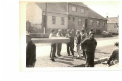 brigada-na-likvidaci-stodoly-1974_14-19