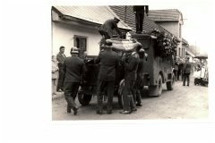 Pohřeb J. Továrka zemřel 5.5.1972