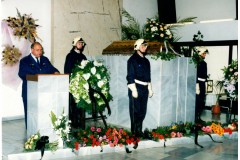 Pohřeb m. Fellnera 11.6.2002